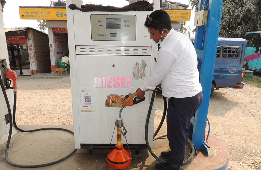 lamshal-petrol-pump